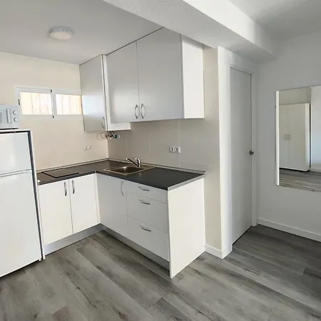 Blue&grey Oca Holidays Apts * Бенидорм